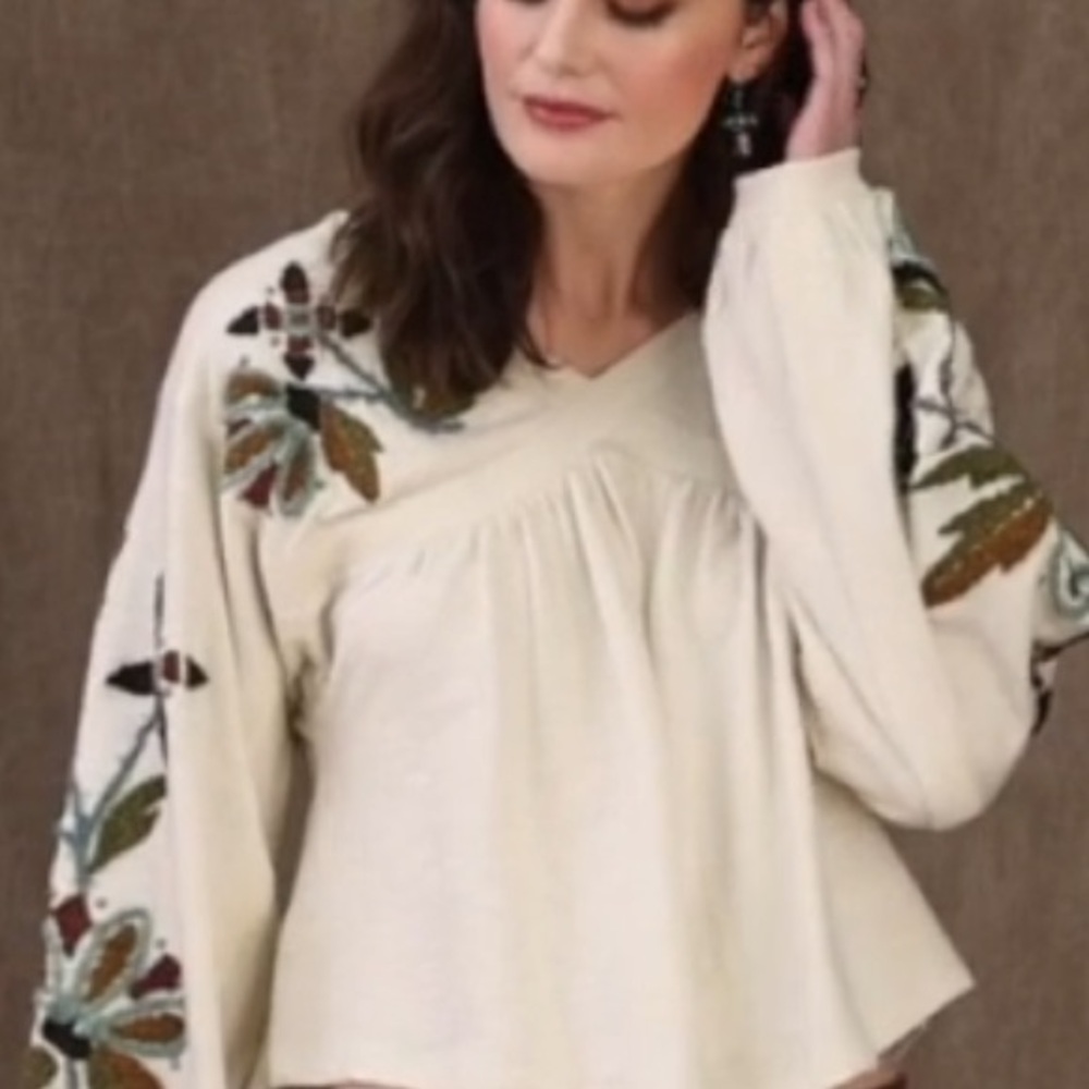 Double D Ranch heavily embroidered beaded Rimfire Top NWT - Picture 9 of 16